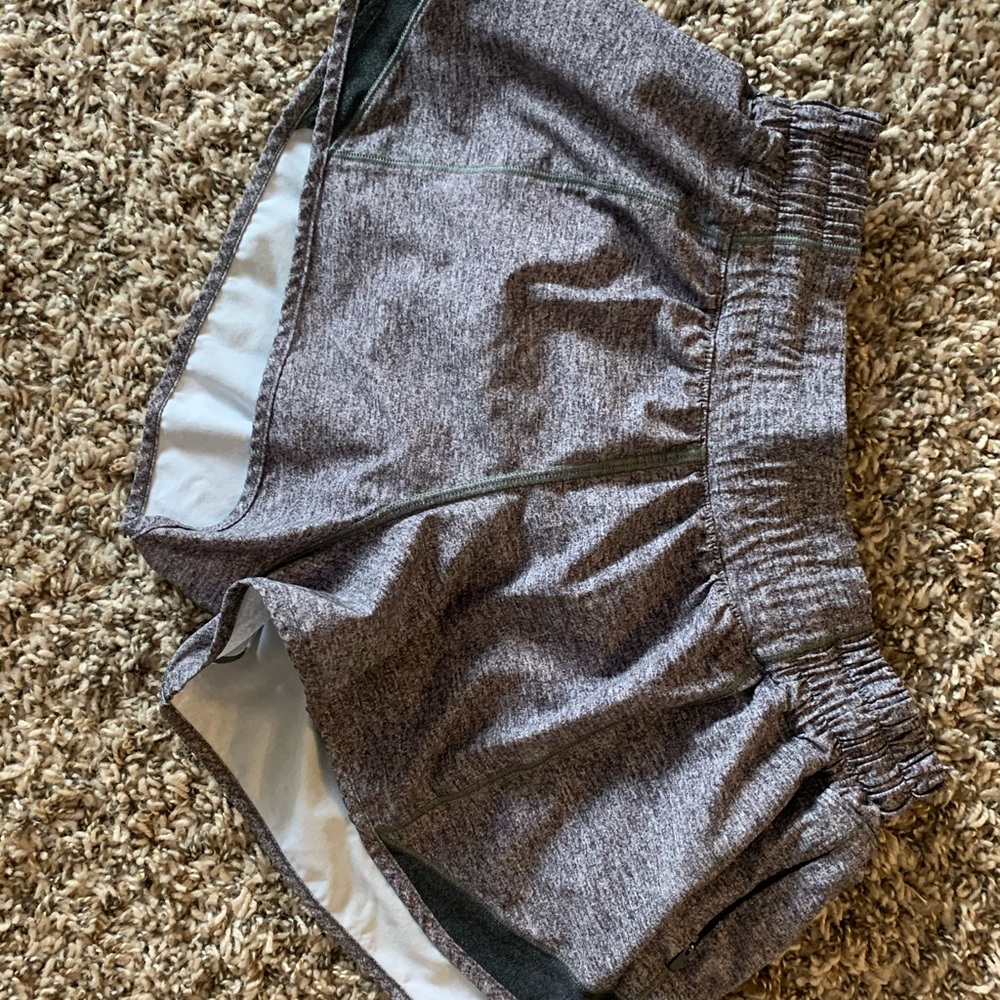 Lululemon Shorts size 4